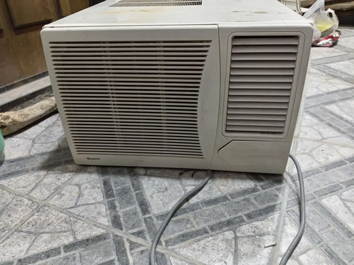 کولر پنجره ای گری|کولر گازی و فن‌کوئل|هندیجان, |دیوار