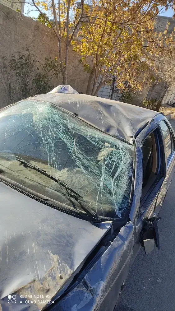 پژو ۴۰۵ تصادفی ۹۴|خودرو سواری و وانت|تهران, گمرک|دیوار