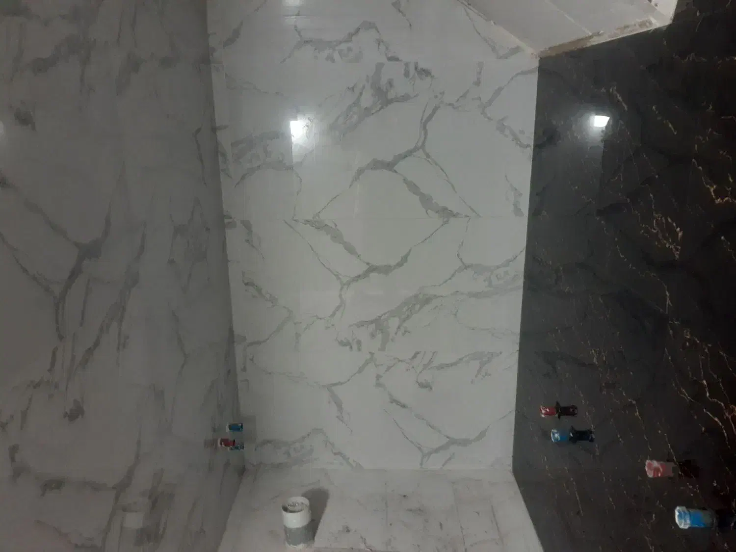 انجام کارهای کاشی کاری|خدمات پیشه و مهارت|تایباد, |دیوار