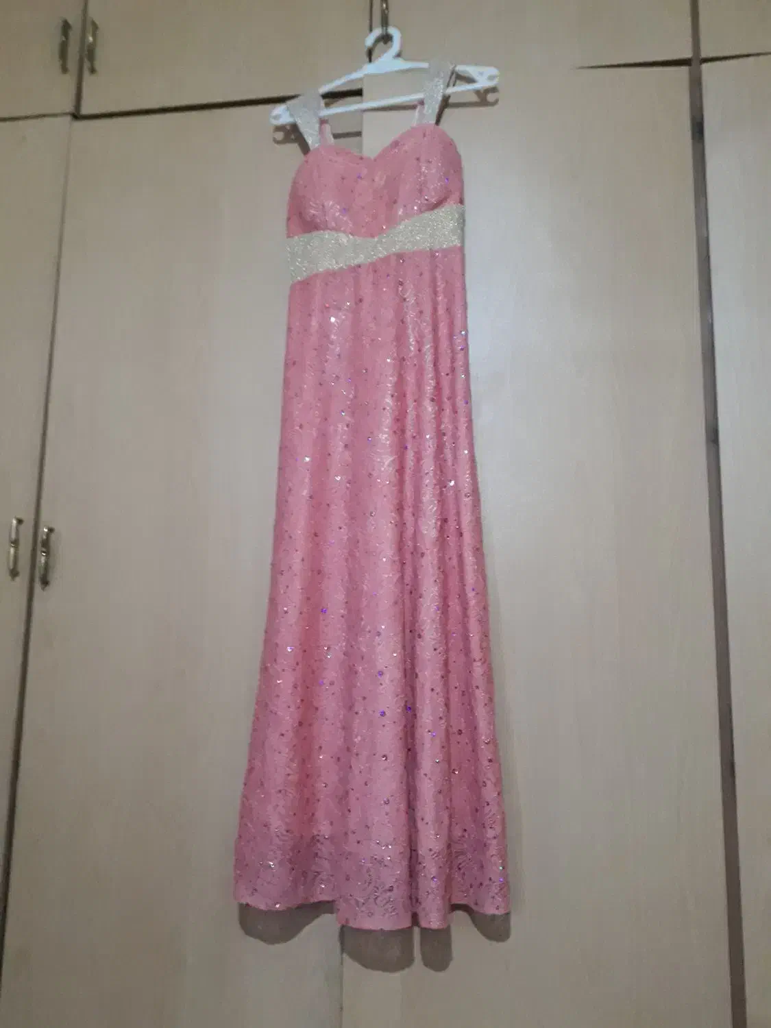 لباس مجلسی|لباس|آبادان, |دیوار