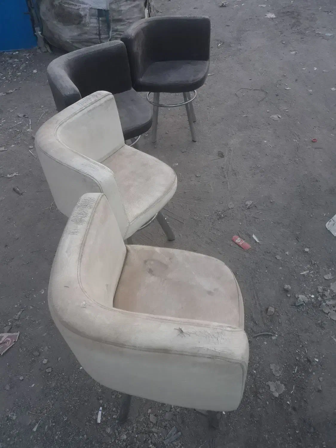 صندلی چهار عدد|میز و صندلی غذاخوری|قم, قلعه کامکار|دیوار