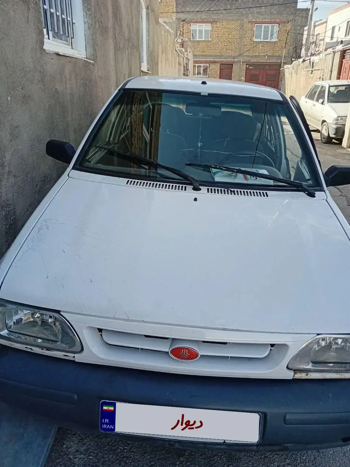 فروشی|خودرو سواری و وانت|قروه, |دیوار