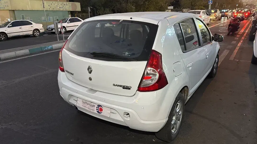 ساندرو 1396 اتوماتیک|خودرو سواری و وانت|تهران, اکباتان|دیوار