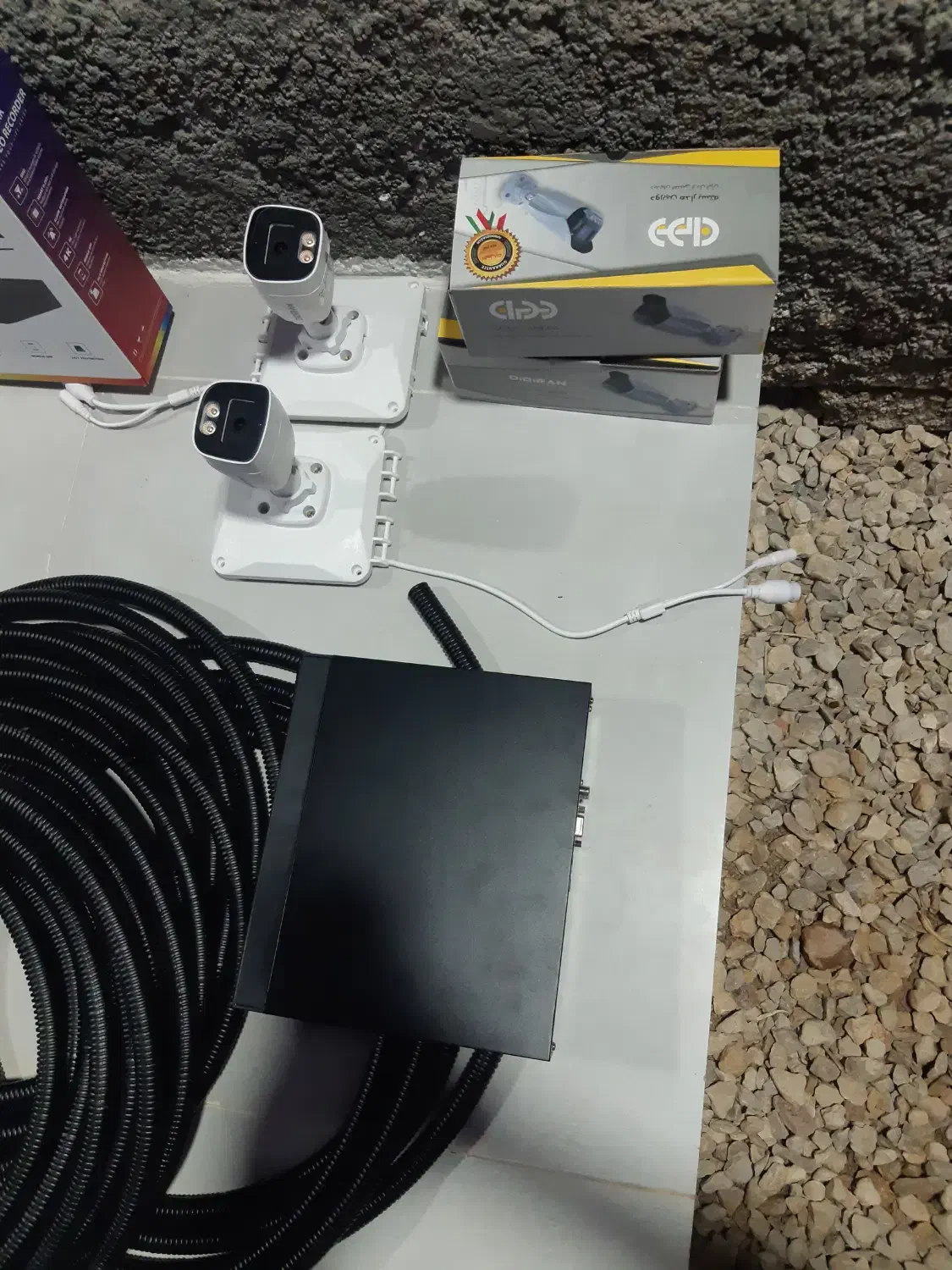 فروش و نصب دوربین مداربسته و برق ساختمان|خدمات پیشه و مهارت|فیروزآباد (فارس), |دیوار