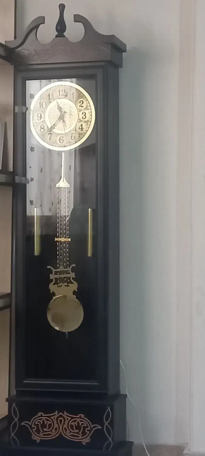 ساعت ایستاده|ساعت دیواری و تزئینی|تهران, تهرانسر مرکزی|دیوار