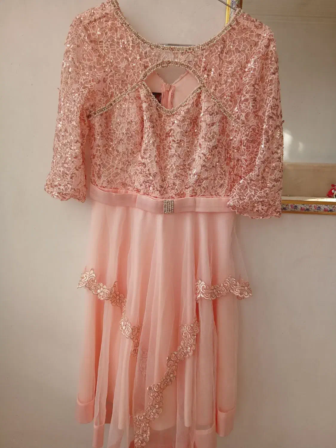 لباس مجلسی|لباس|اردبیل, |دیوار