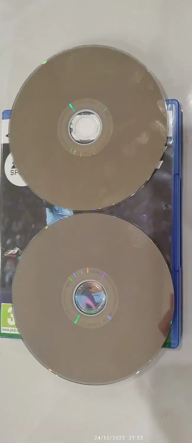 دیسک FC24 و FC23 مناسب کنسول فایو و فور|کنسول، بازی ویدئویی و آنلاین|تهران, شهرک ولیعصر شمالی|دیوار