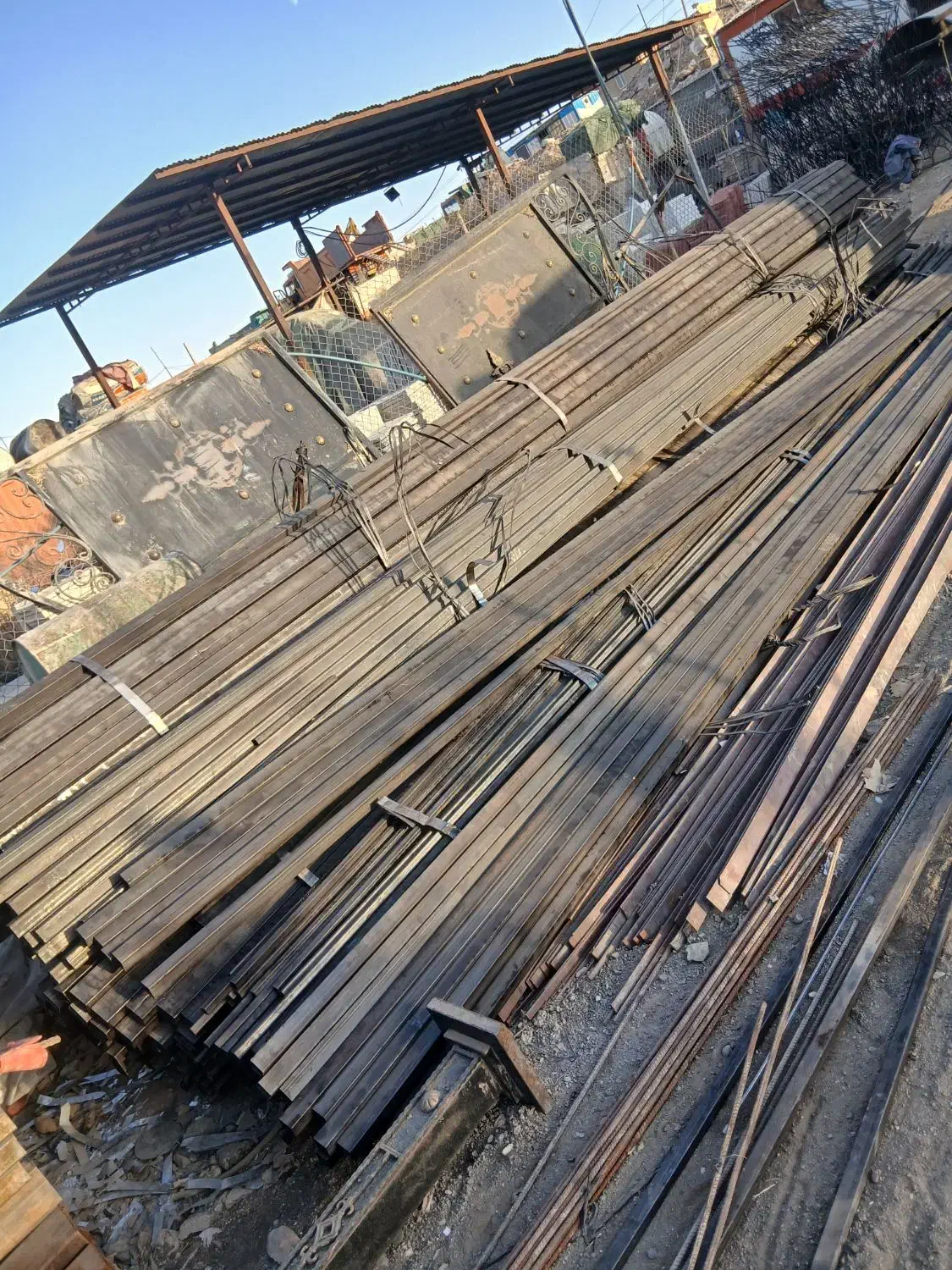 نیازمند کارگر|استخدام صنعتی، فنی، مهندسی|بومهن, |دیوار