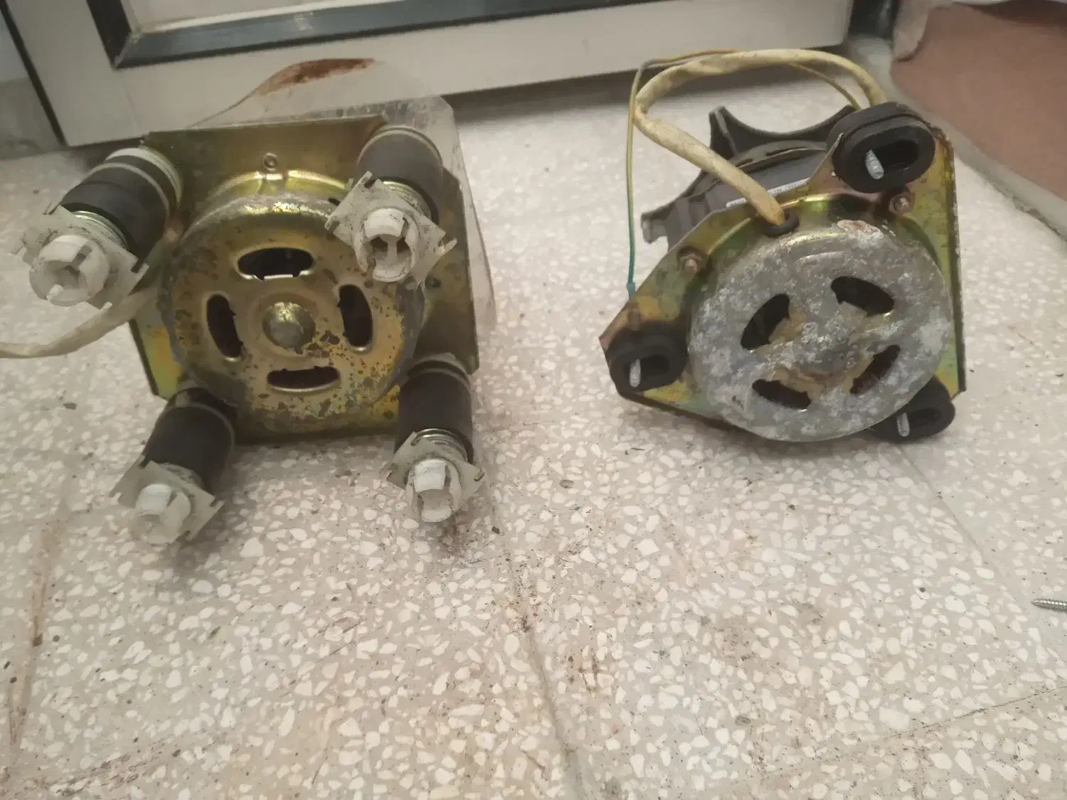 موتور و پمپ ماشین لباسشویی|ماشین لباسشویی و خشک‌کن لباس|سمنان, |دیوار