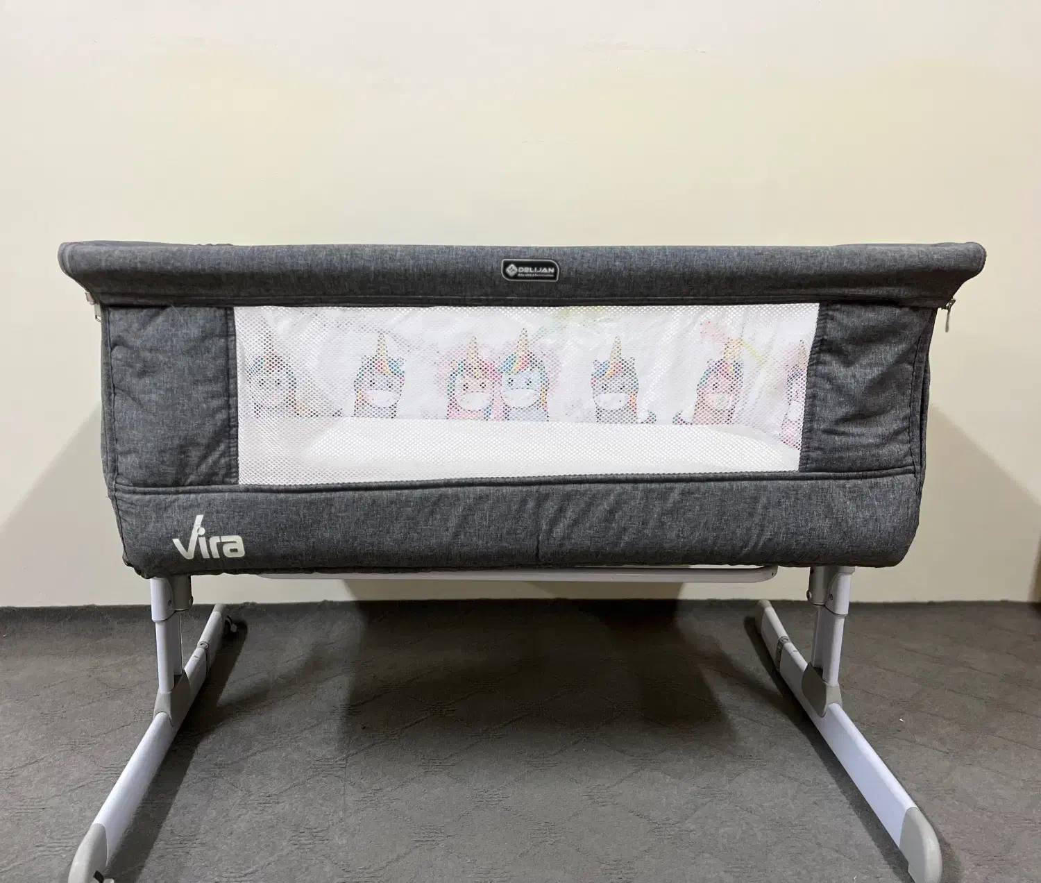 تخت کنار مادر|تخت و صندلی بچه|بندر انزلی, معلم|دیوار