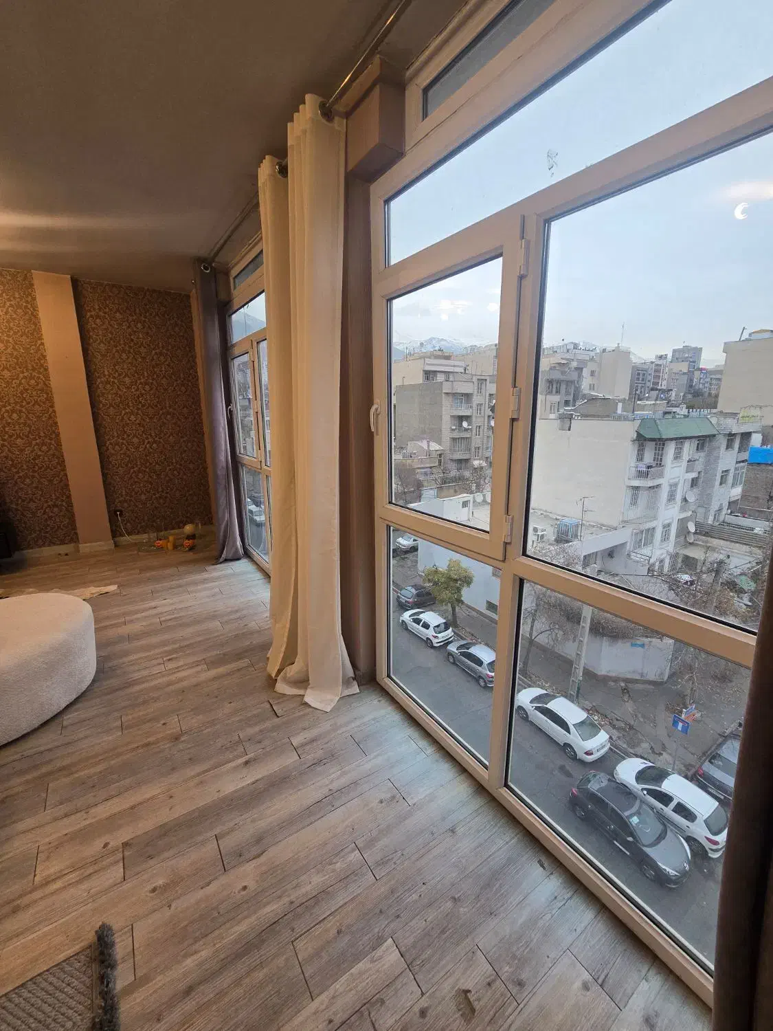 آپارتمان ۱۰۰متر /سعادت آباد/اول طاهرخانی/بازسازی