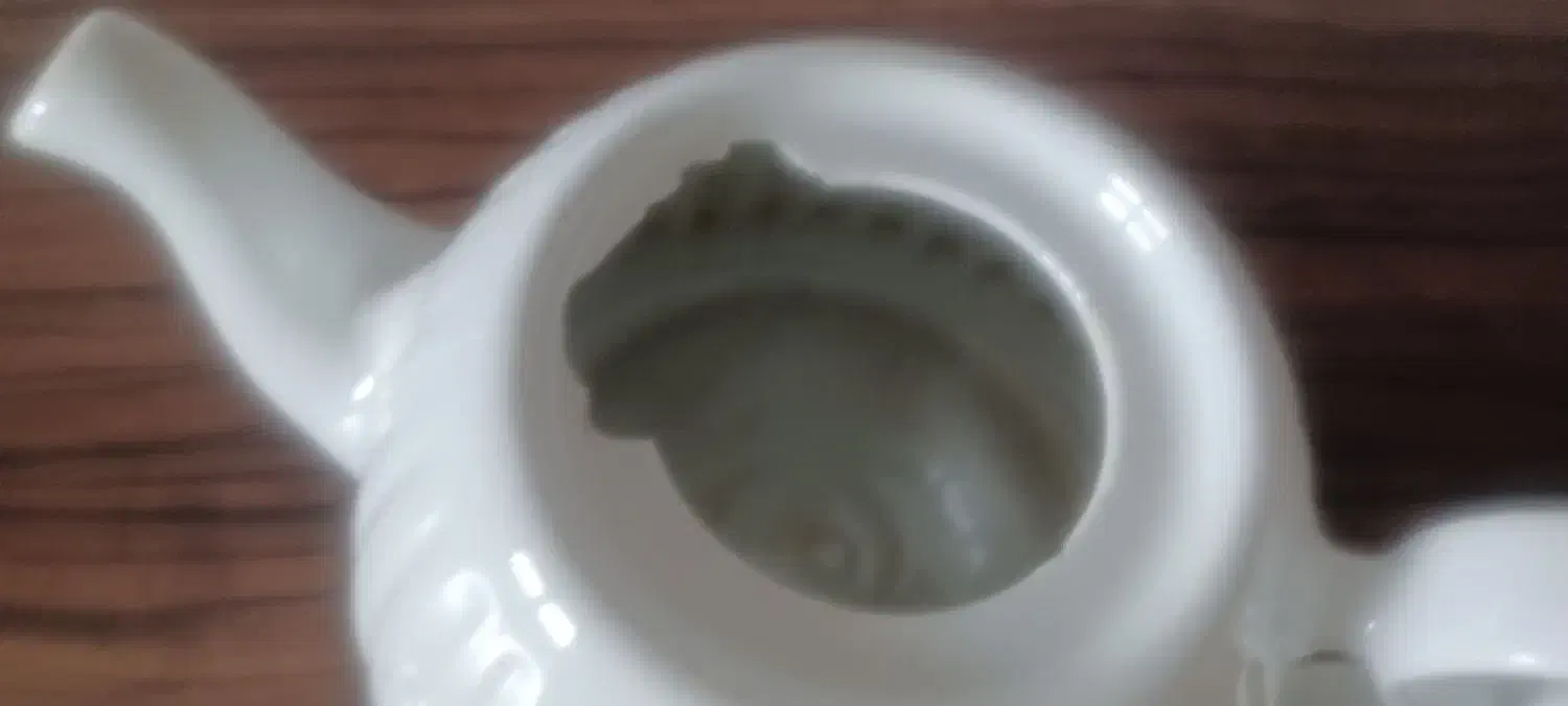 کتری قوری فقط دو سه بار استفاده شده|قوری، کتری، قهوهساز دستی|پاکدشت, پاکدشت (مامازند)|دیوار