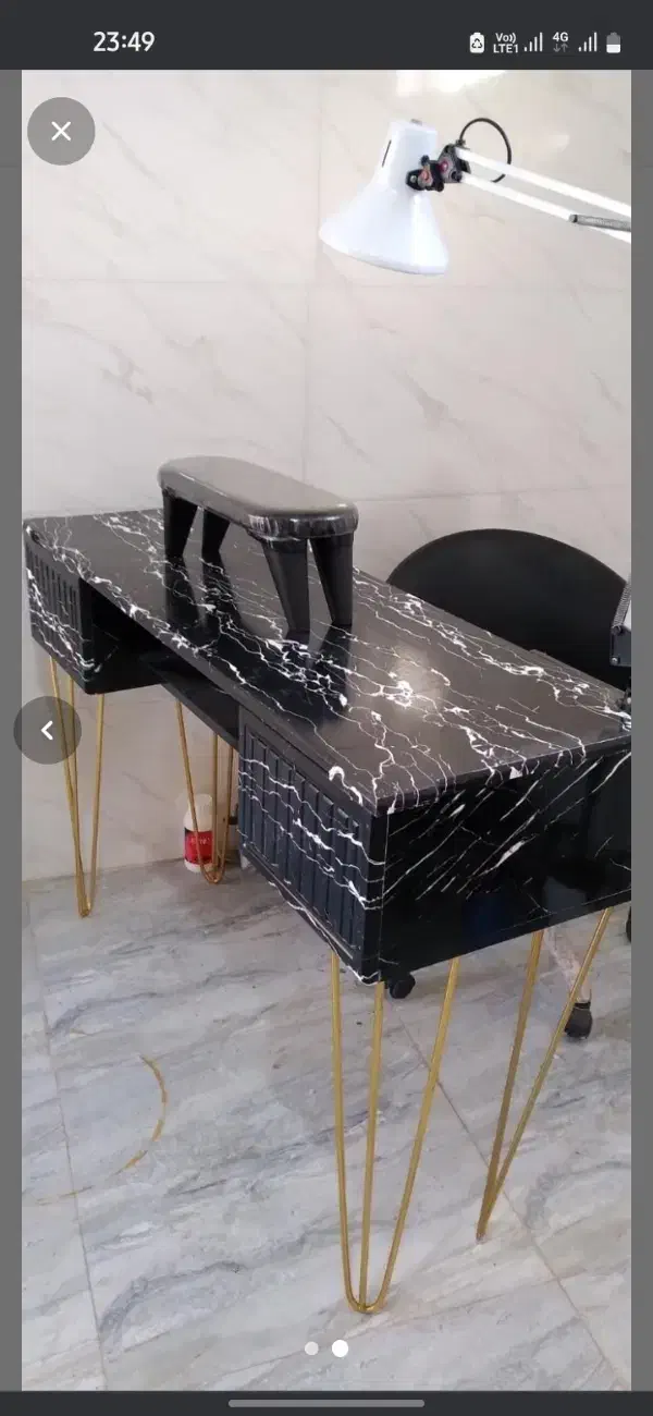 لوازم ناخن و میز ناخن|آرایشی، بهداشتی، درمانی|خمینیشهر, |دیوار