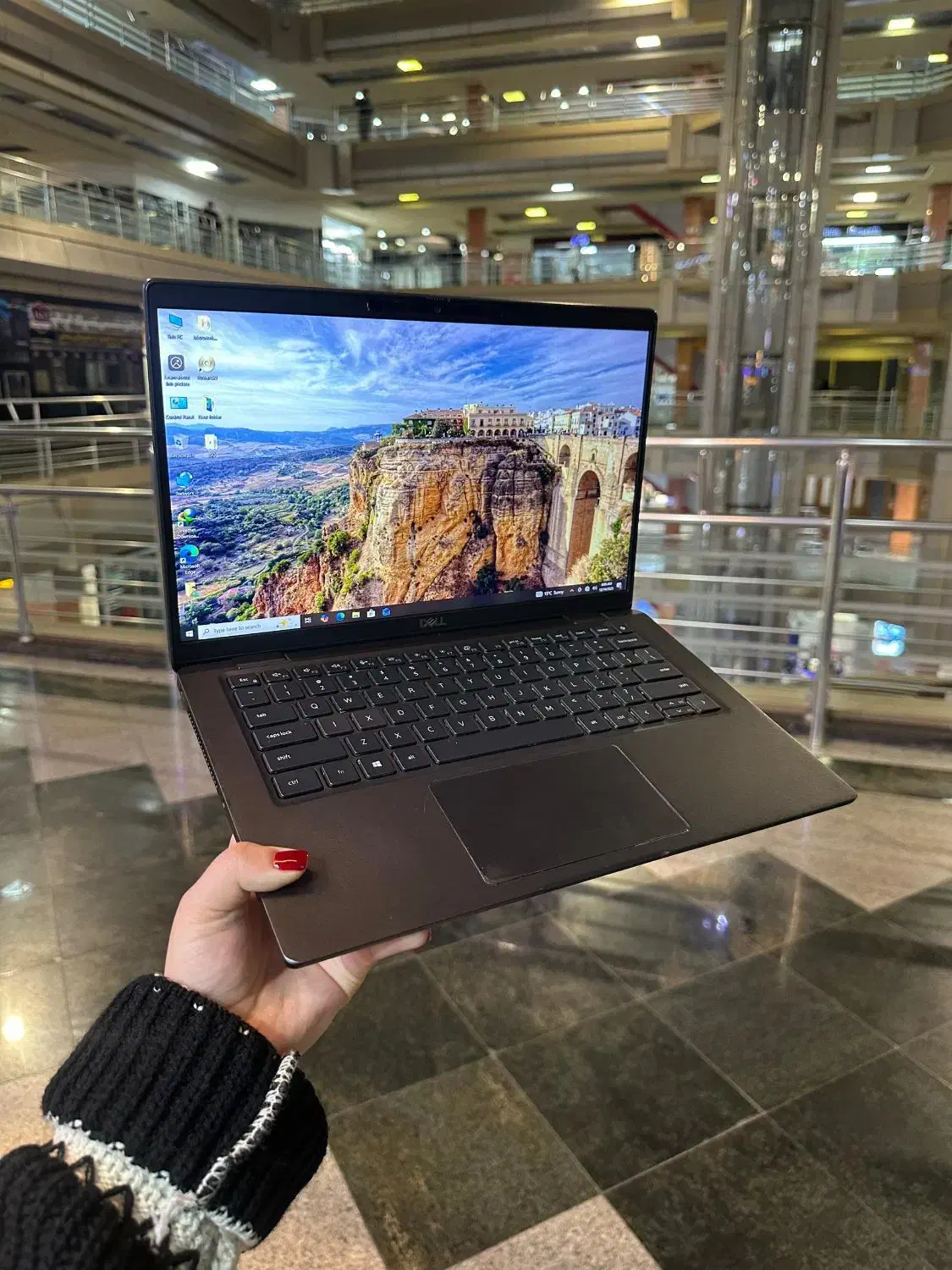 Dell latidude 4720لپ تاپ دل|رایانه همراه|تهران, فلسطین (میدان انقلاب)|دیوار