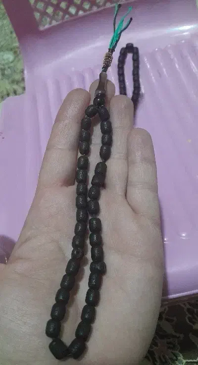 تسبیح اراز|کلکسیون اشیاء عتیقه|خرم‌آباد, |دیوار