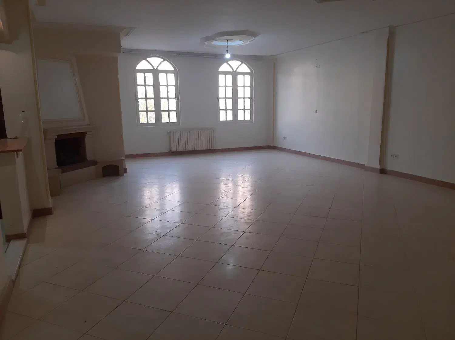 ۱۸۰ متر سه خوابه/ تخلیه/ شخصی ساز