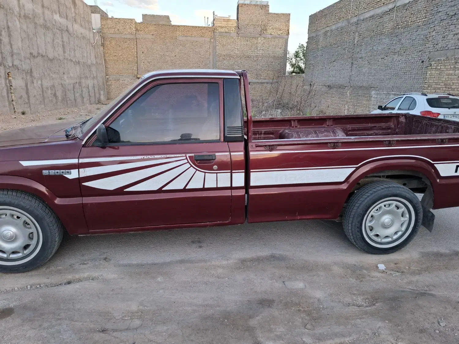 مزدا2000|خودرو سواری و وانت|یزد, |دیوار