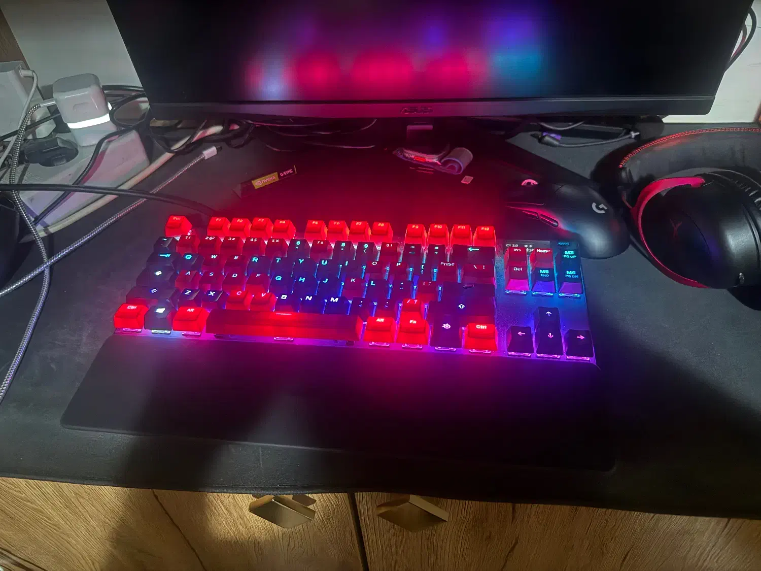 ایپکس پرو tkl|قطعات و لوازم جانبی رایانه|تهران, جنت‌آباد جنوبی|دیوار