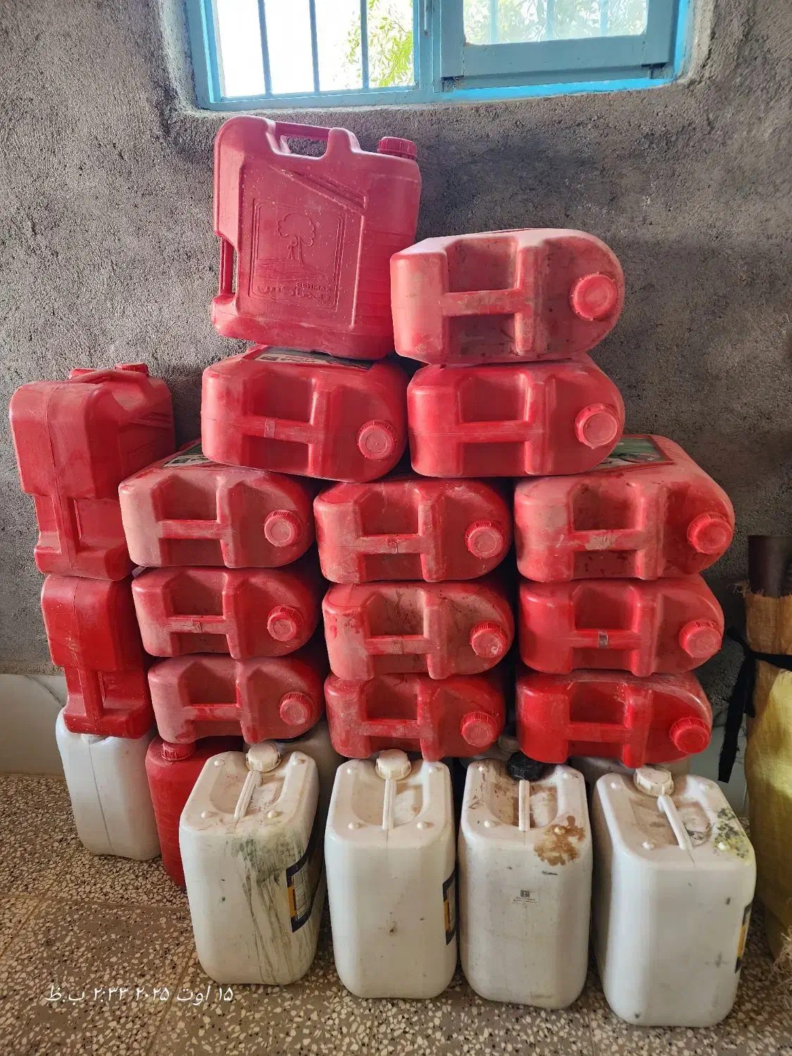 دبه ۲۰ لیتری|ظروف نگهدارنده، پلاستیکی، یکبارمصرف|کاشمر, |دیوار