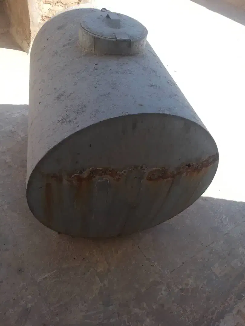 مخزن ۷۰۰ گالن|مصالح و تجهیزات ساختمان|دزفول, |دیوار