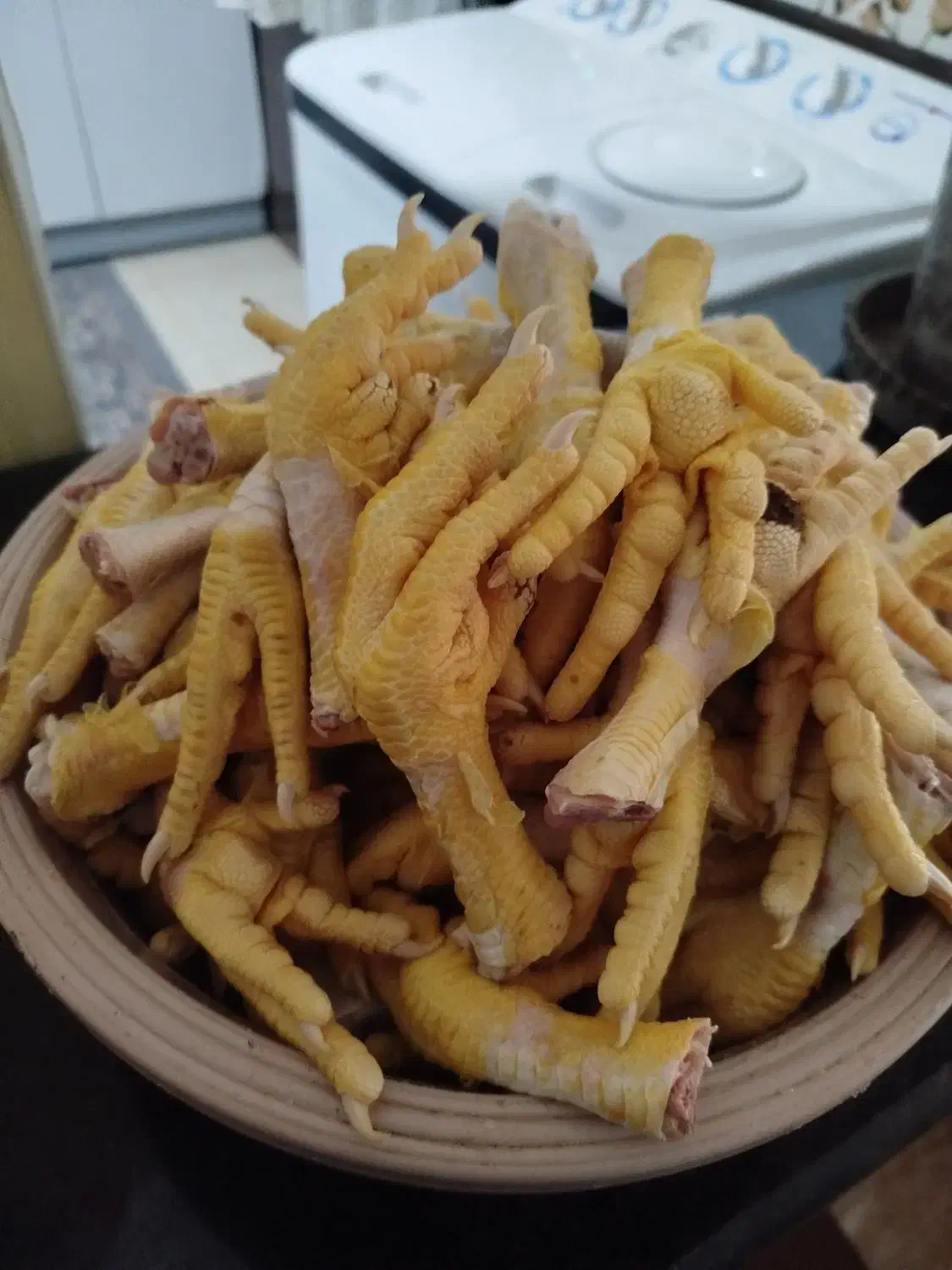 پای مرغ|خوردنی و آشامیدنی|گنبد کاووس, |دیوار