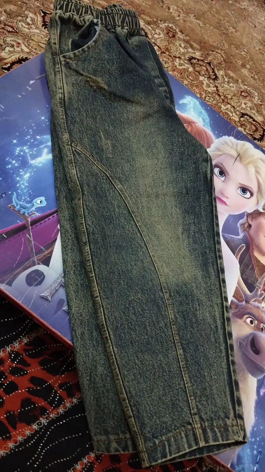 لباس بچگونه|کفش و لباس بچه|اهواز, کمپلو جنوبی|دیوار