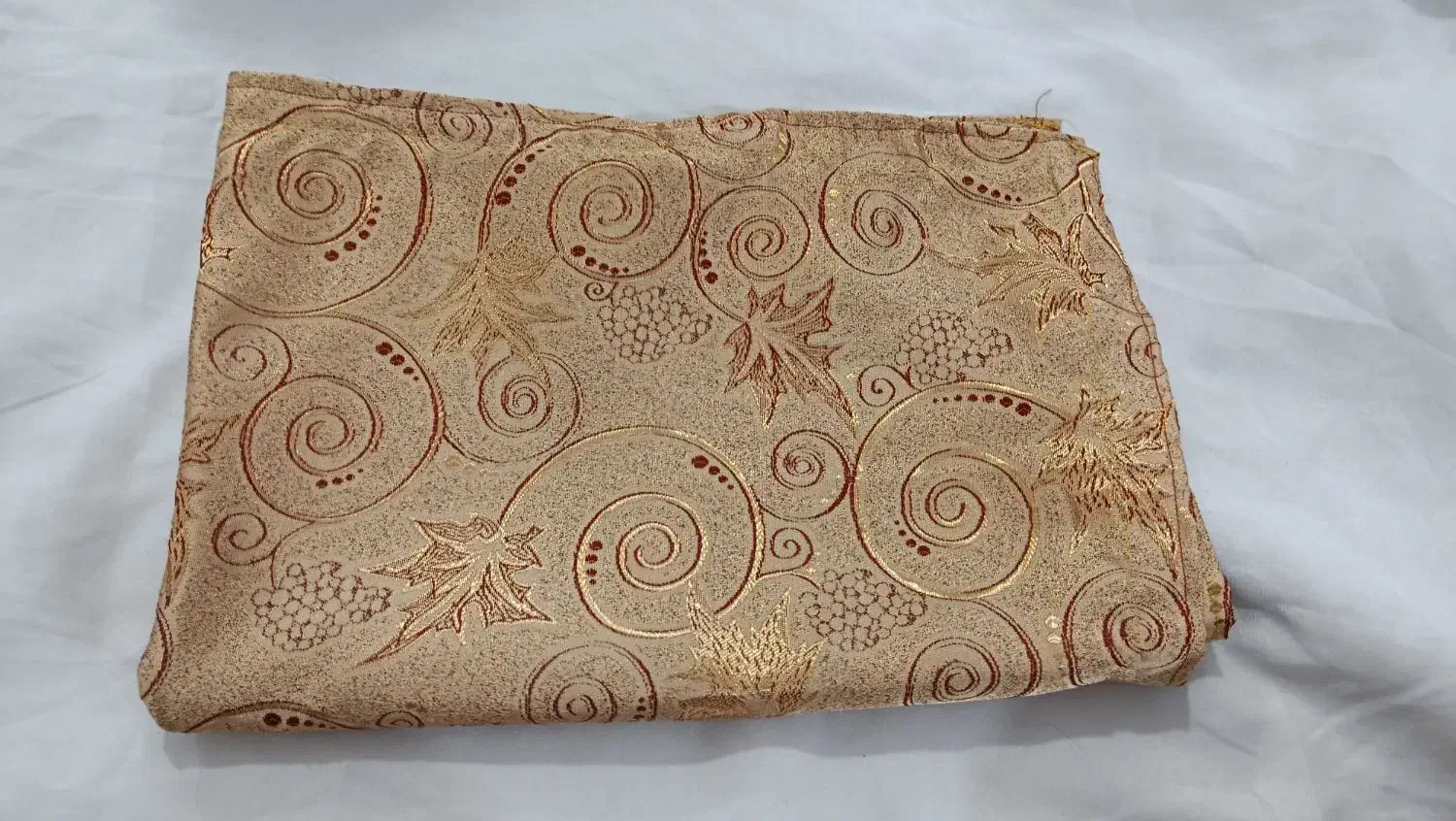 جلد بالشت|رختخواب، بالش، پتو|خرمآباد, |دیوار