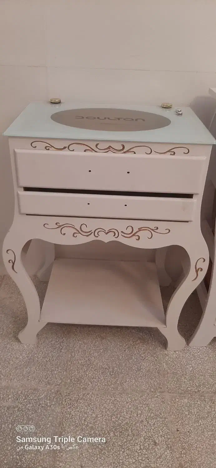 کنسول قاشق چنگال|بوفه، ویترین، کنسول|فردوس (خراسان), |دیوار