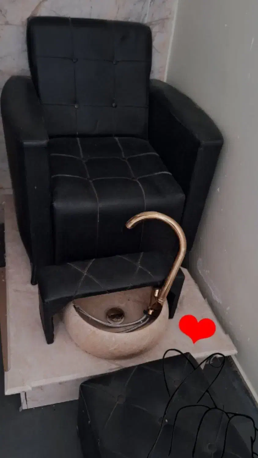 فروش صندلی پدیکور|آرایشگاه و سالن‌های زیبایی|لردگان, |دیوار