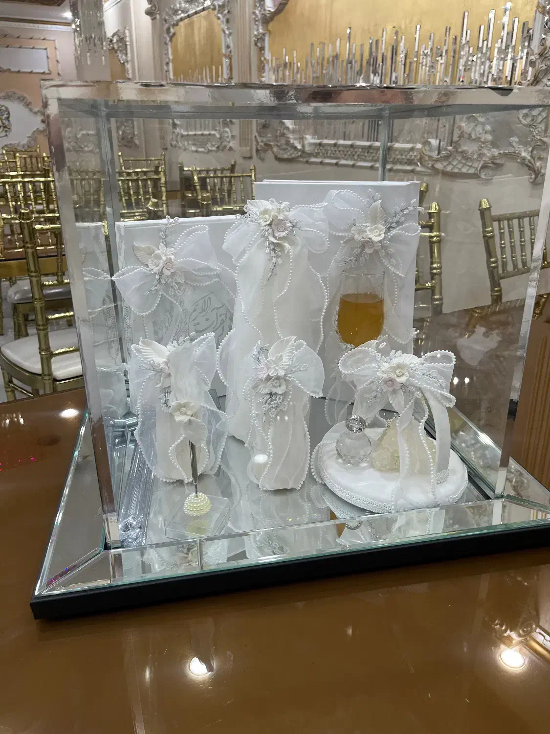 ست عقد و بله برون|صنایع دستی و سایر لوازم تزئینی|تهران, زرکش|دیوار