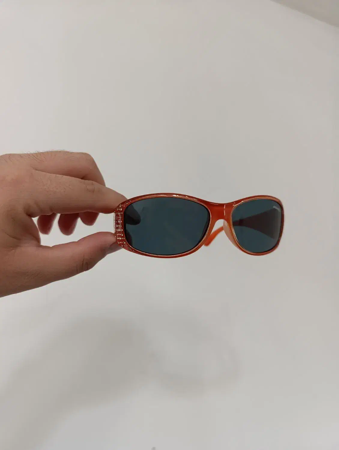 عینک دخترانه در حد نو|زیورآلات و اکسسوری|کرمانشاه, |دیوار