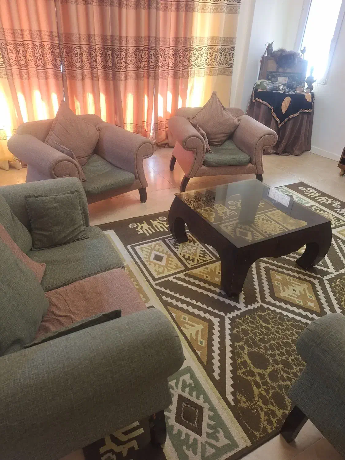 مبل ۷ نفره|مبلمان خانگی و میز عسلی|کیش, |دیوار