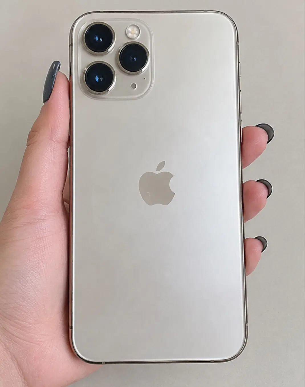 iphone11pro|موبایل|ساوه, |دیوار