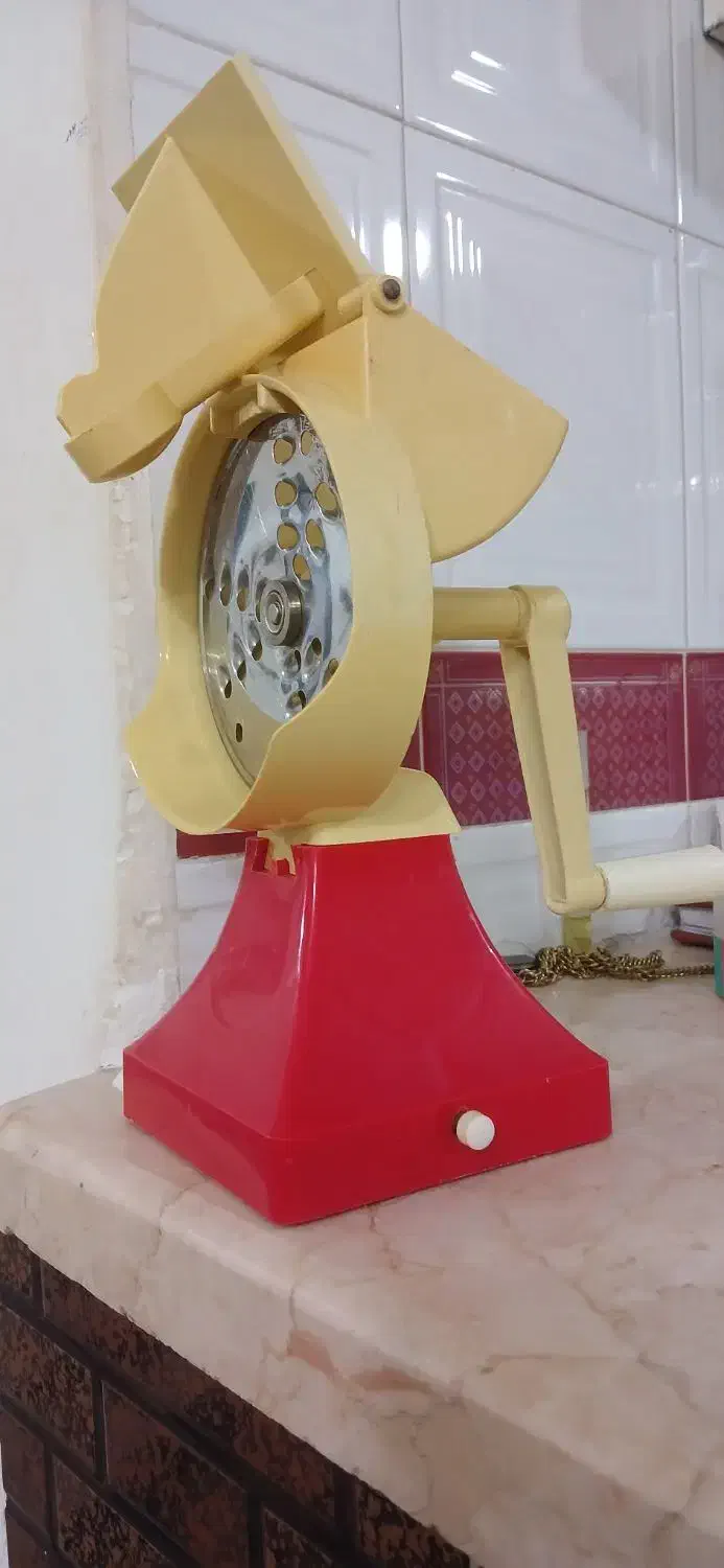 دستگاه خردکن دستی سبزیجات|خردکن، آسیاب، غذاساز|اردبیل, |دیوار