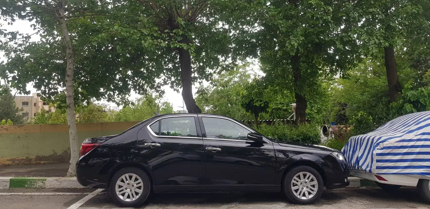 دنا پلاس|خودرو سواری و وانت|تهران, اقدسیه|دیوار