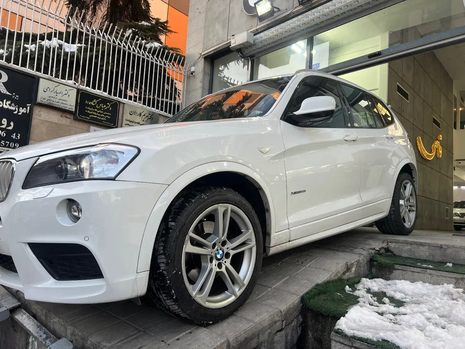 BMW-X3-2014|خودرو سواری و وانت|تهران, زعفرانیه|دیوار