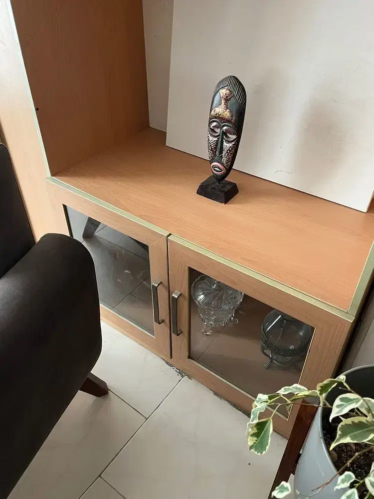 ویترین تو دیواری جا دار|کتابخانه، شلف، قفسههای دیواری|بابل, |دیوار