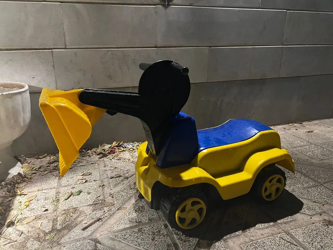 تراکتور بزرگ|اسباببازی بچه|تهران, باغ فیض|دیوار