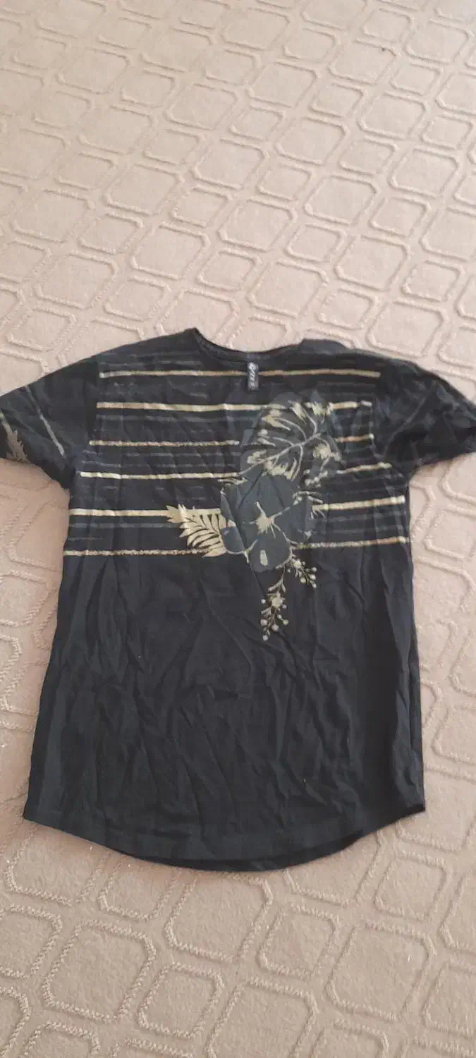 لباس های نو کادو گرفتم خوشم نیومد|کفش و لباس بچه|زنجان, |دیوار