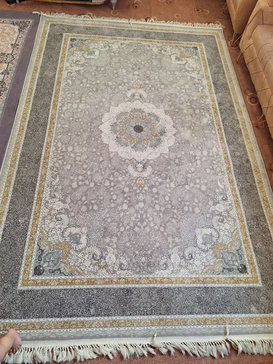 جفت ۶ متری ۱۲۰۰ شانه|فرش|تبریز, |دیوار