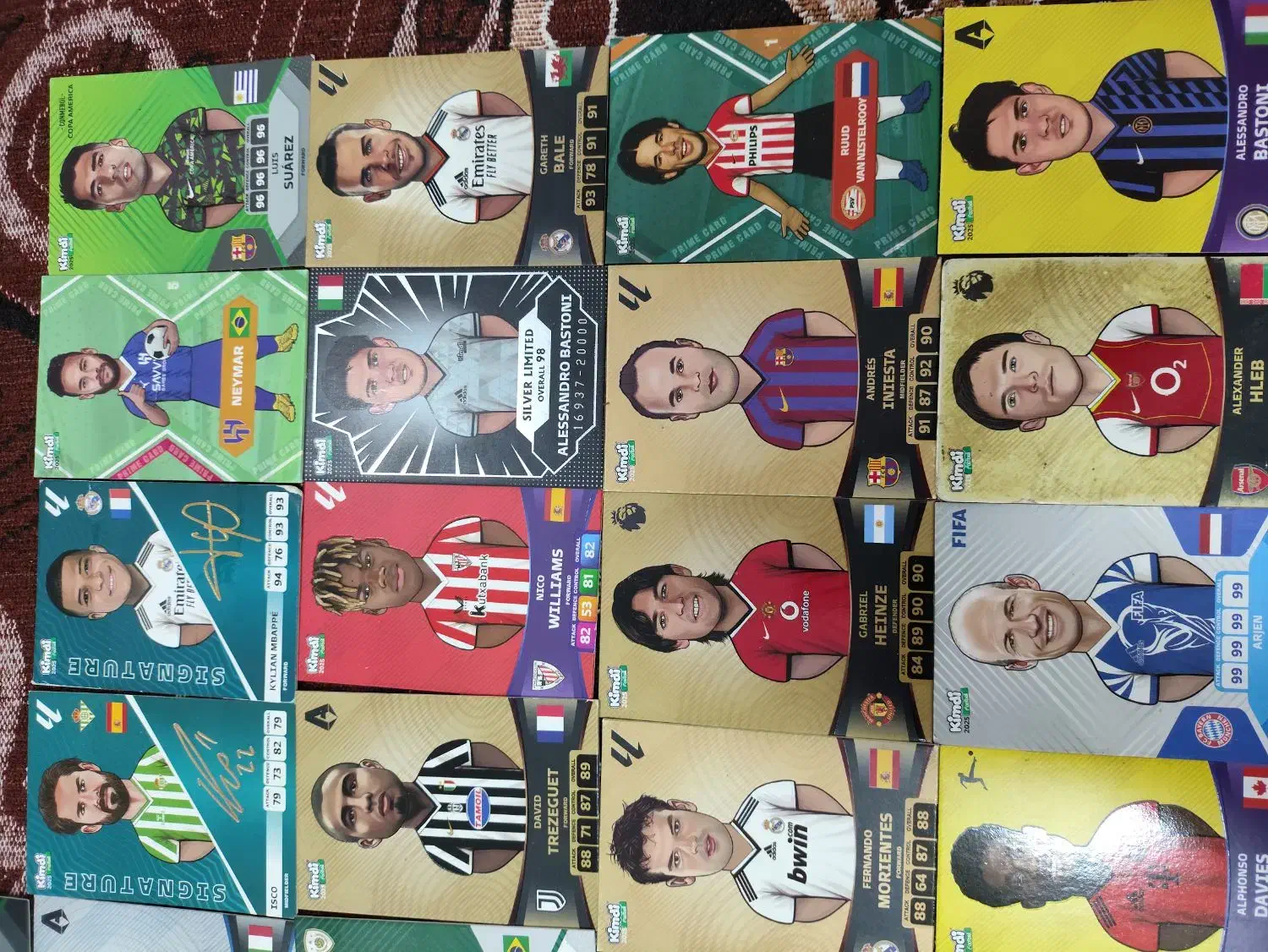 کیمدی نو|اسباب‌‌بازی|کوهرنگ, |دیوار