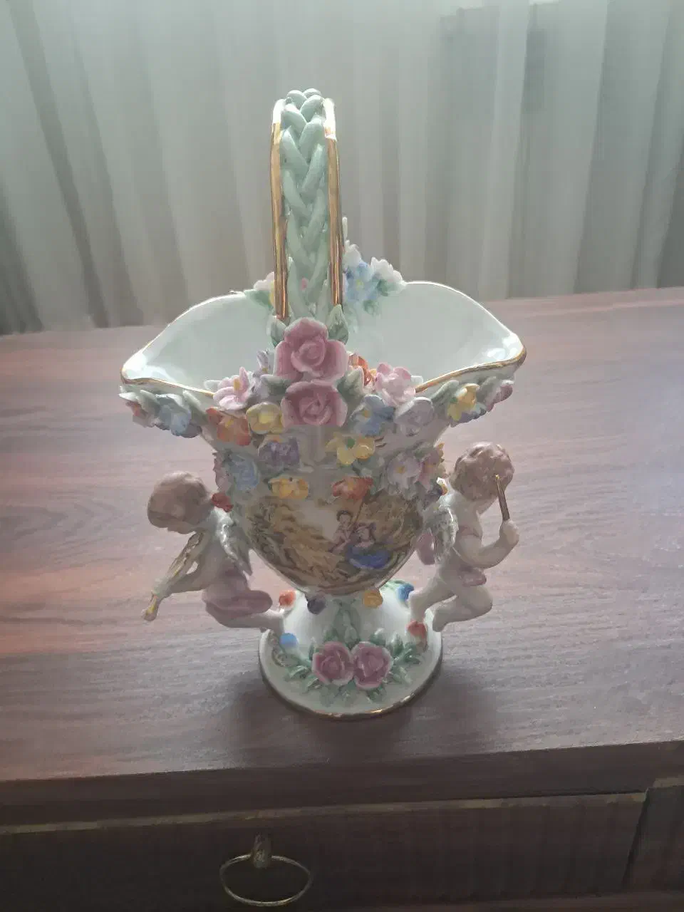 سبد گل چینی ایتالیایی ارتفاع ۳۰ سانت نو|صنایع دستی و سایر لوازم تزئینی|تهران, مجیدآباد|دیوار