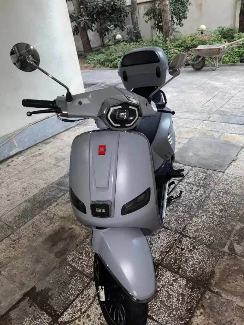 موتور زونتسی و وسپا در حد نو|موتورسیکلت|شیراز, آزادگان|دیوار