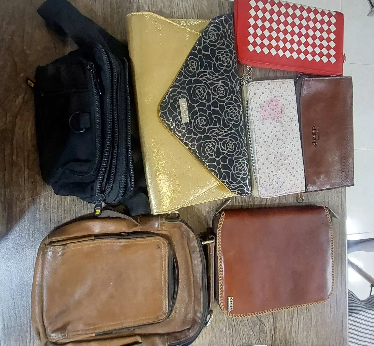 تعدادی کیف نو و دست دوم درحدنو|کیف، کفش، کمربند|شیراز, قدوسی غربی|دیوار