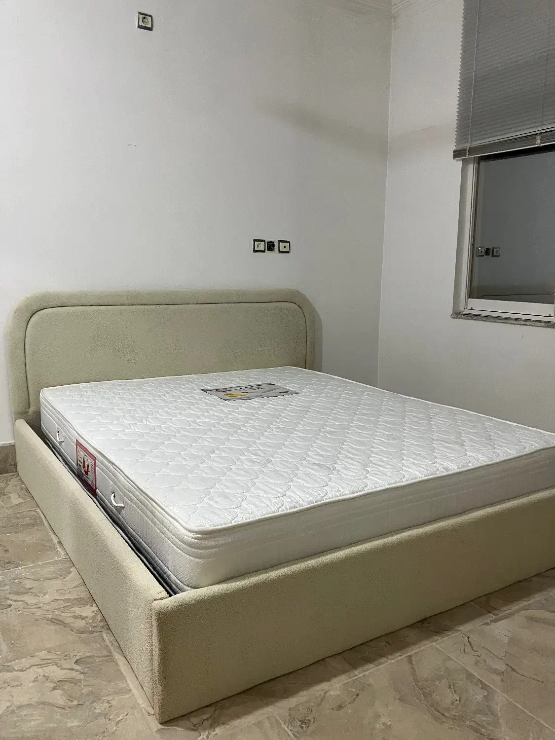 تشک دو نفره خوشخواب آناهیتا (نو)|تشک تختخواب|گالیکش, |دیوار