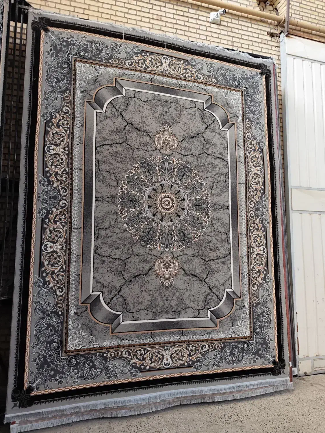 زیبایی خانه فرش ب قیمت کارخانه|فرش|سبزوار, باهنر|دیوار