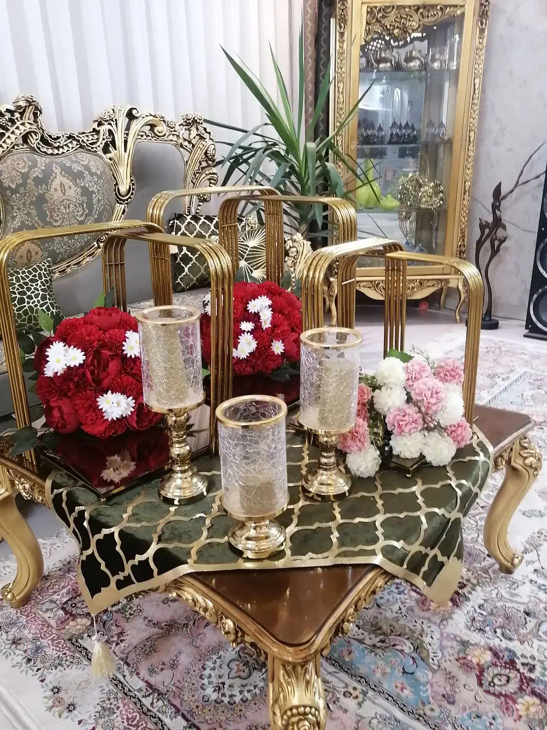 بادکنک آرایی، خنچه و گل مصنوعی یلدایی|خدمات پذیرایی، مراسم|نیشابور, شهرک بسیج|دیوار