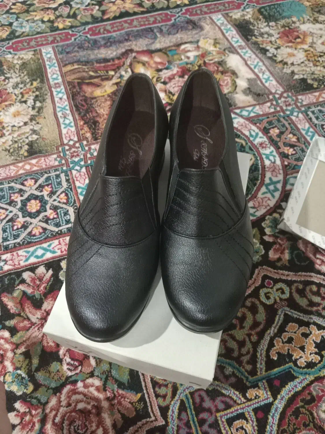 کفش زنانه شماره چهل|کیف، کفش، کمربند|کرمانشاه, |دیوار