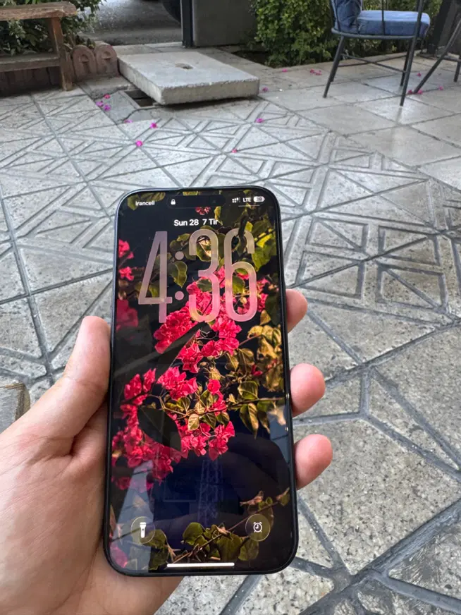 16 pro Max|موبایل|شیراز, ارم|دیوار