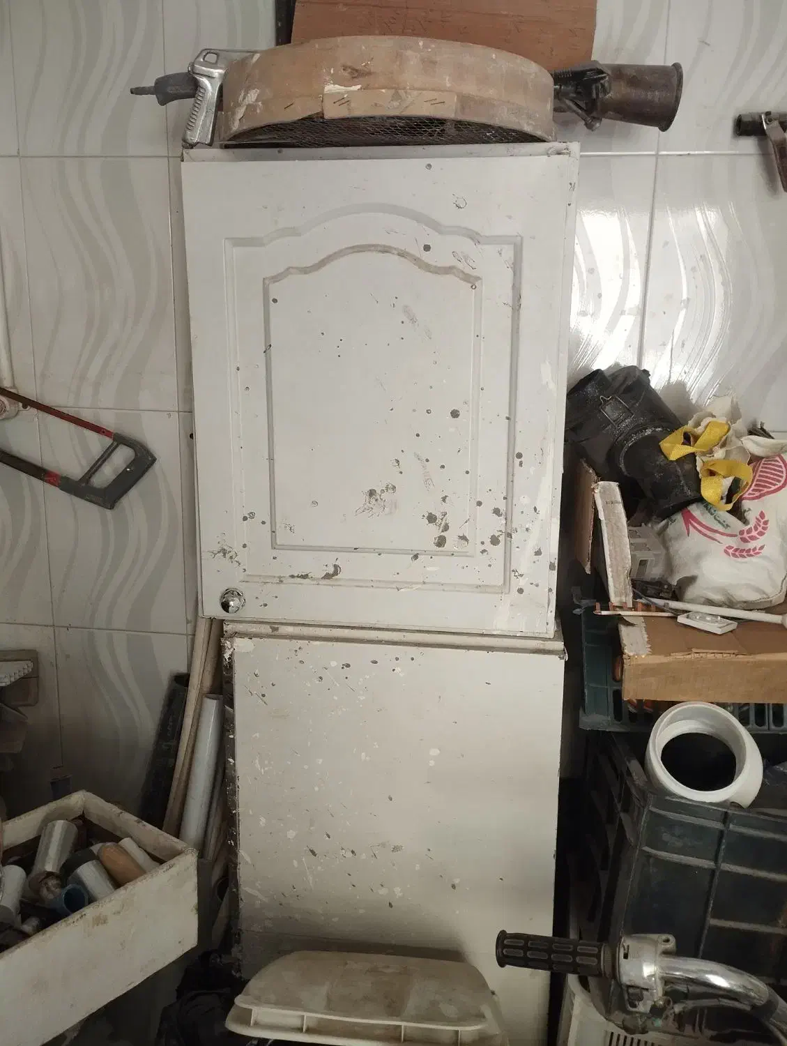 آهنربا ماهی گیری وکابینت ورق گالوانیزه|ماهیگیری|قم, پشت انبار نفت|دیوار